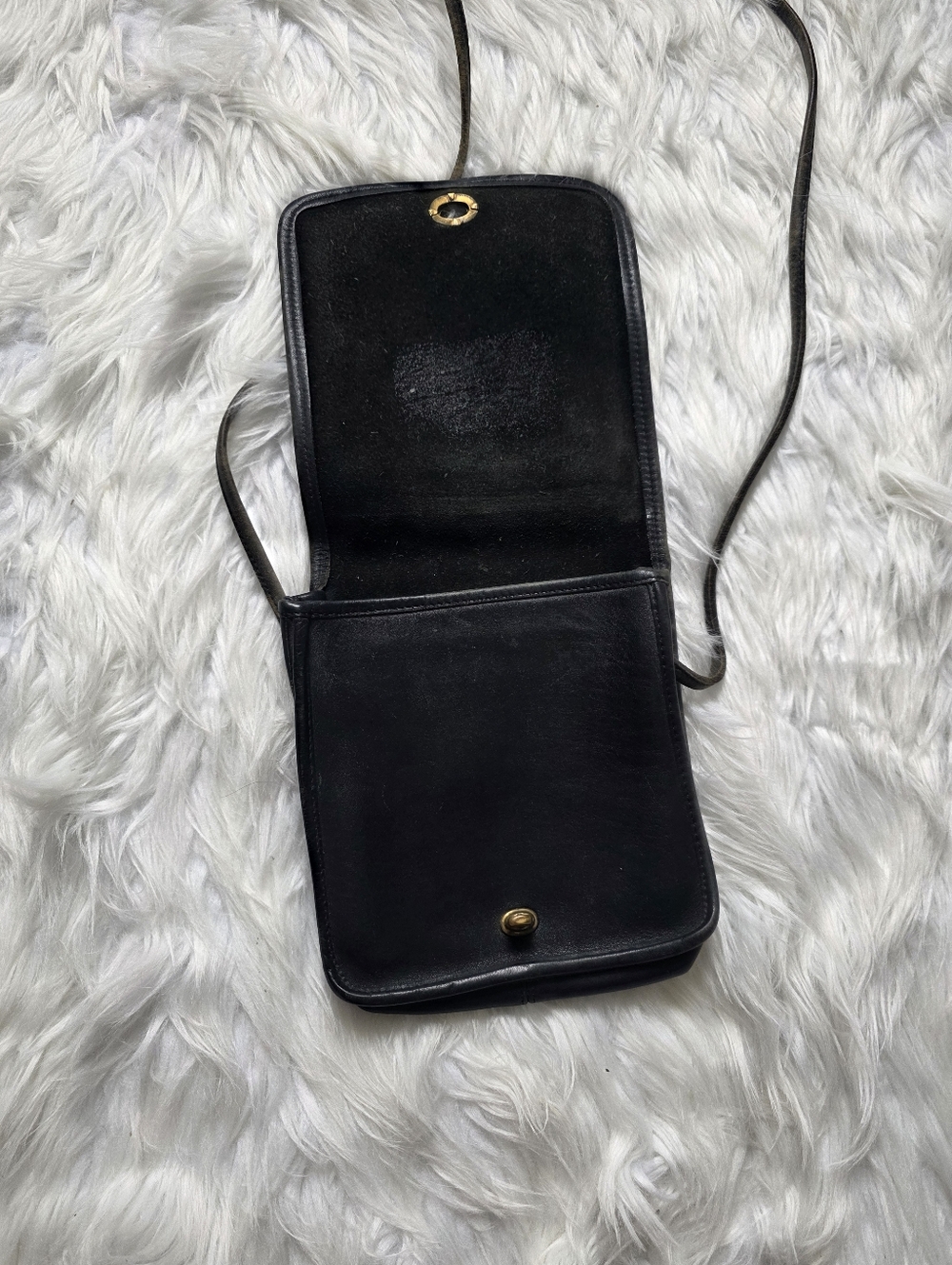 Vintage Coach Crossbody - black - Picture 3 of 9